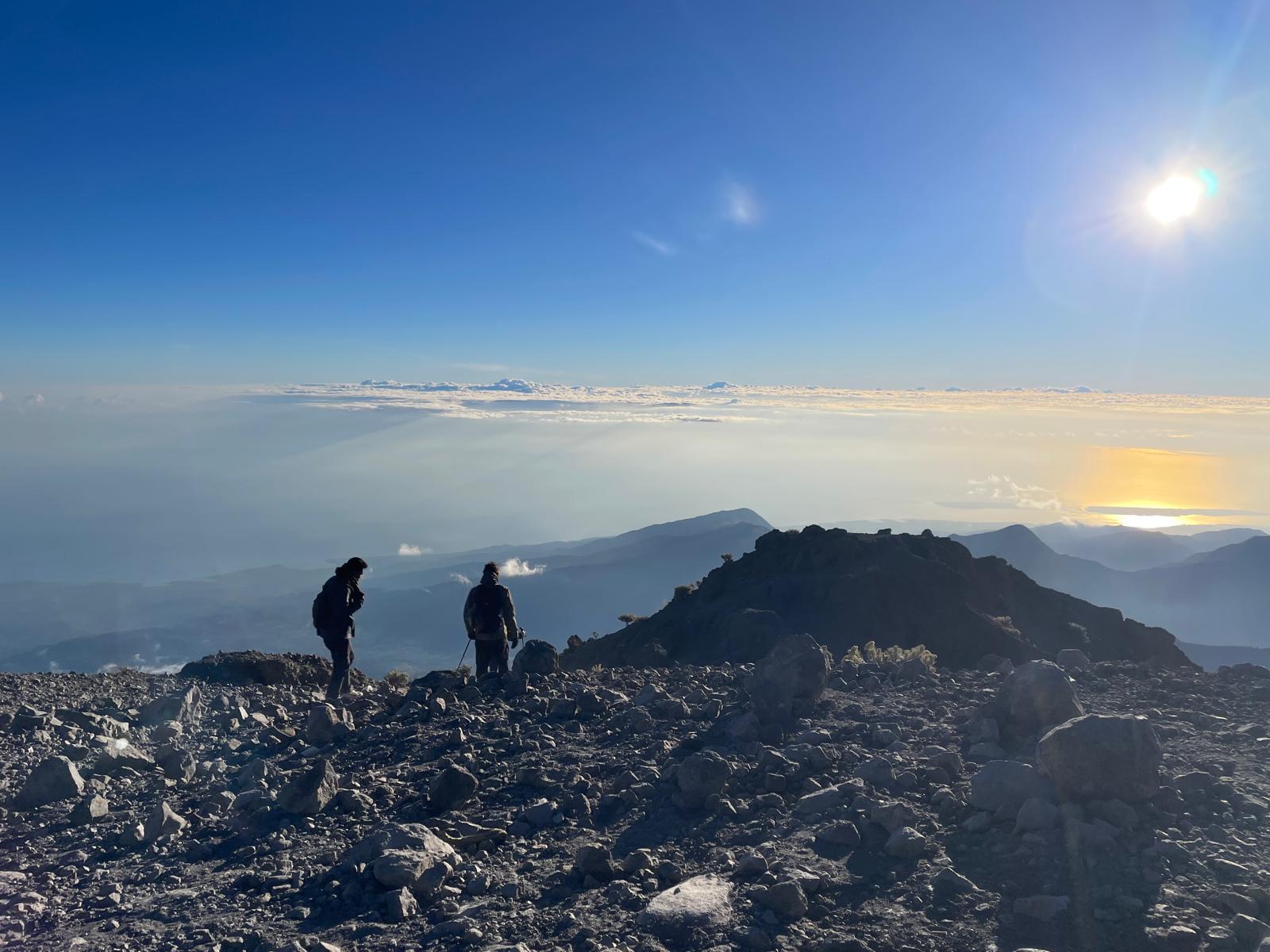 2 Days 1 Night Summit Trek (Sembalun → Sembalun)